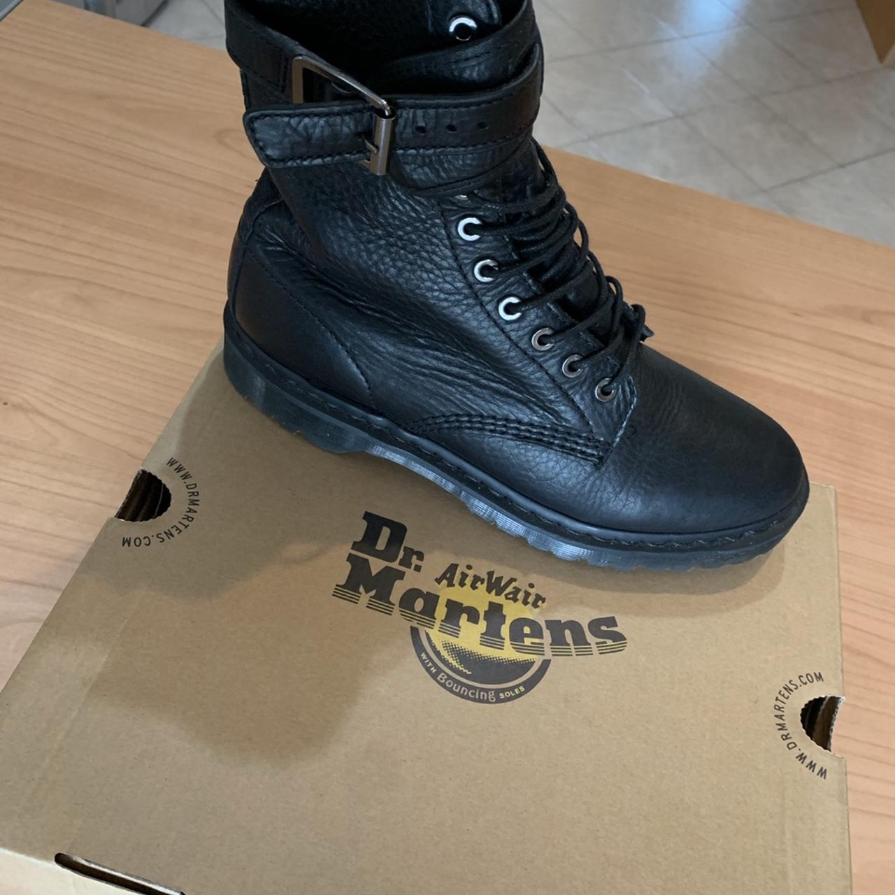 Dr martens pelle martellata best sale