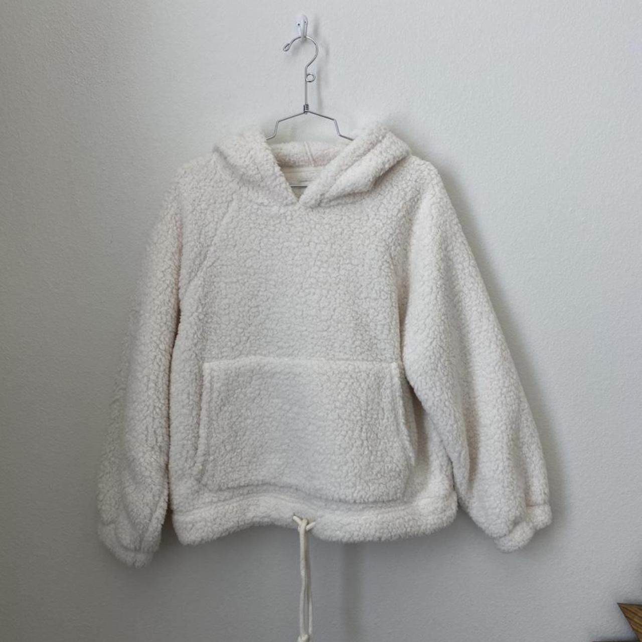 American eagle fluffy discount hoodie