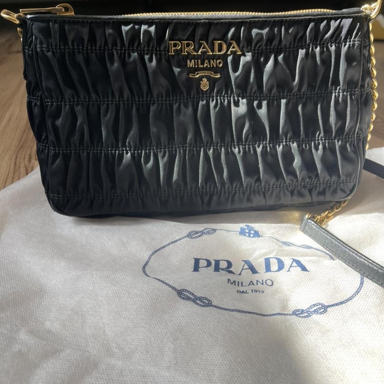 PRADA NYLON TESSUTO GAUFRE SHOULDER BAG DETAILS... Depop