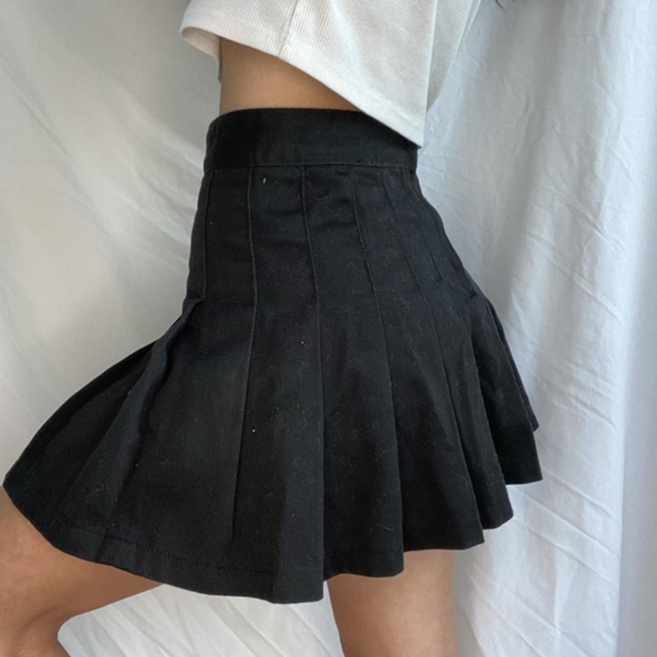 PacSun// John Galt pleated tennis mini skirt Barely... Depop