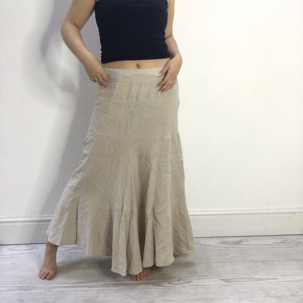 Women's Cream and Tan Skirt | Depop