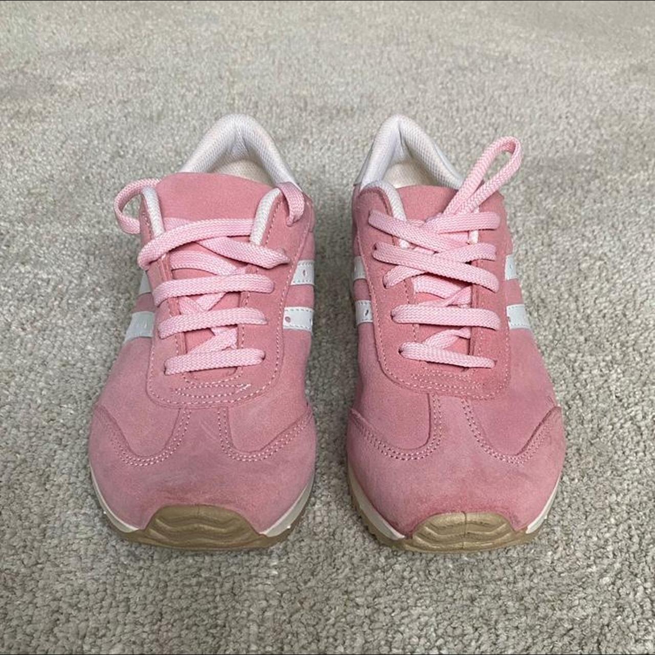 VINTAGE Y2K NEW LOOK PINK SUEDE RIBBED CLEATED... - Depop