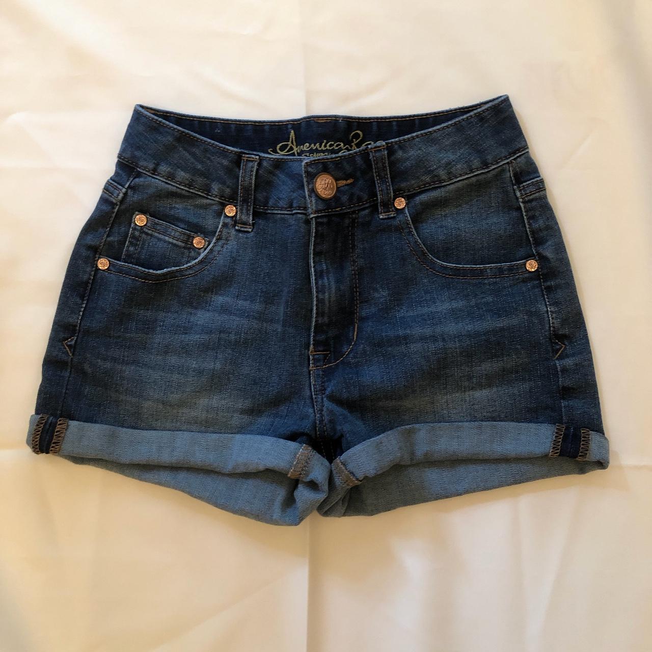 American fashion rag denim shorts