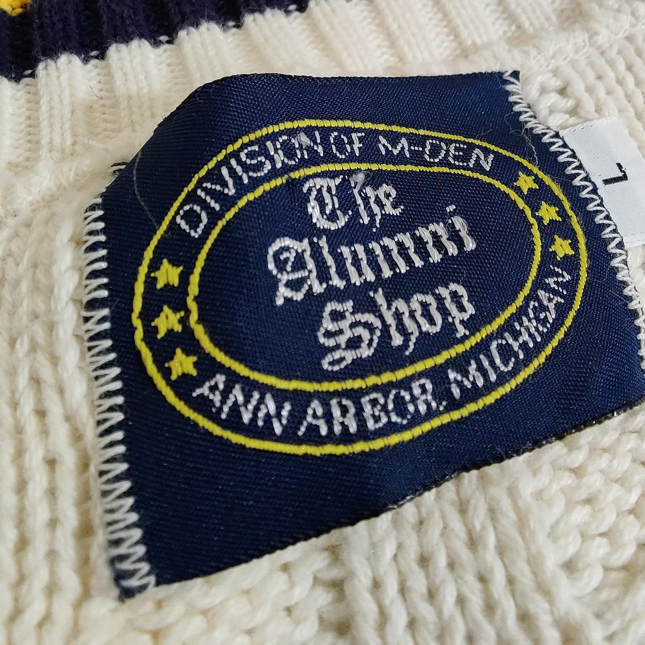 Michigan college sweatshirt. Super comfy and warm. - Depop