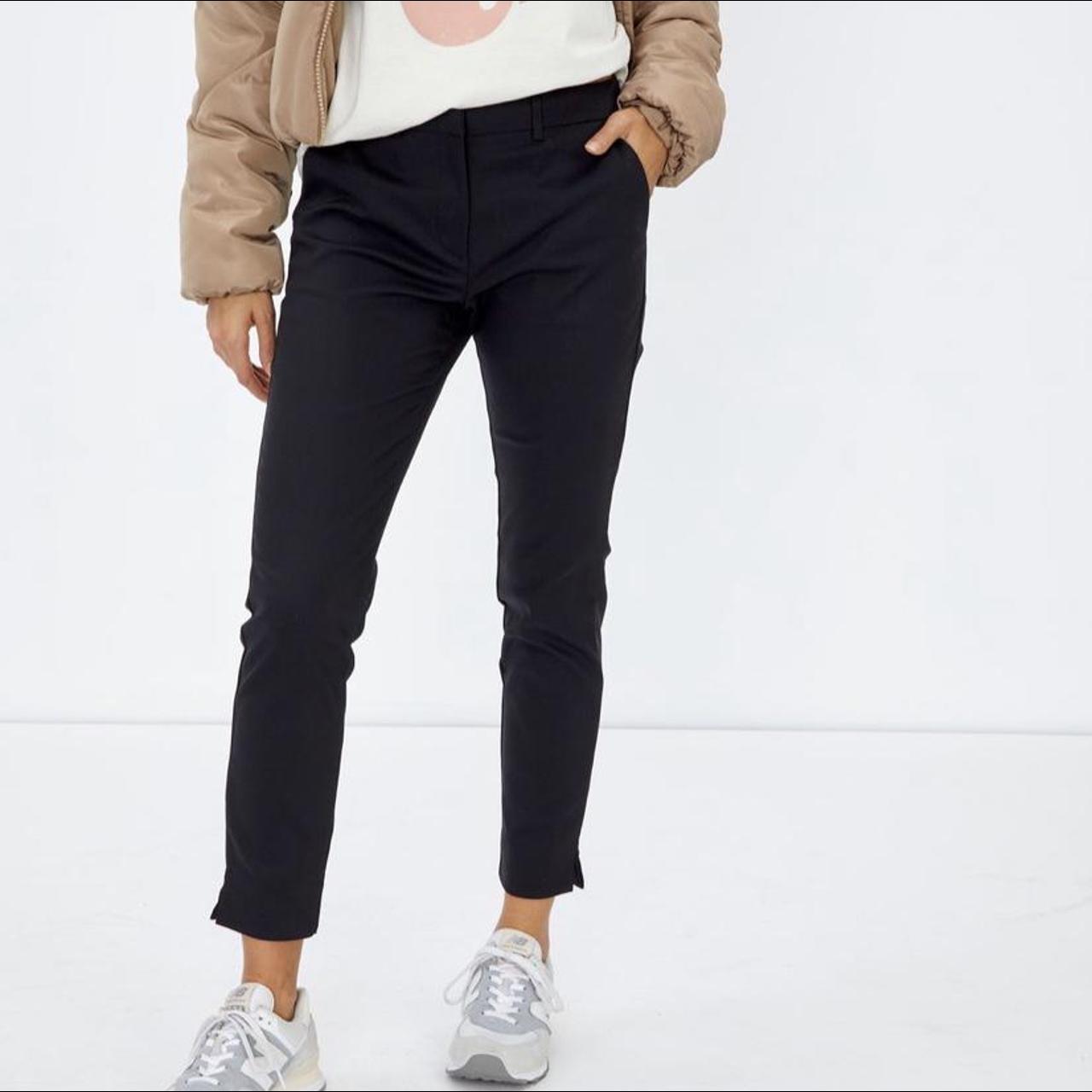 Glassons black Capri ponte pants Size12 Hardly... Depop