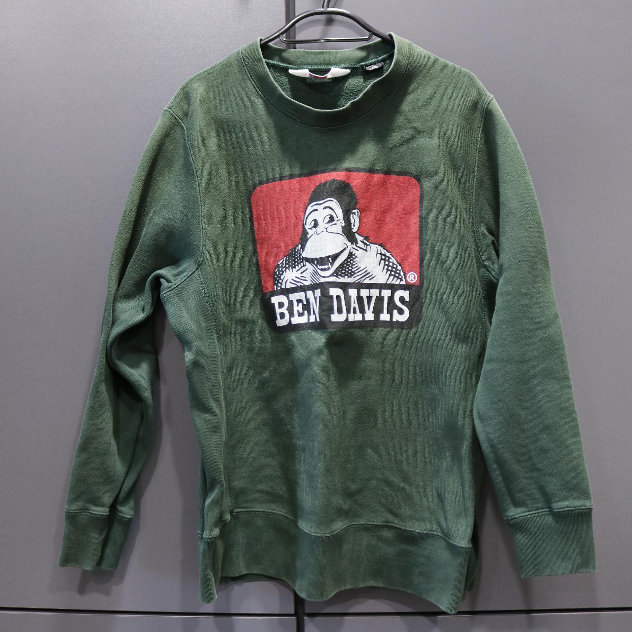 ben davis crewneck