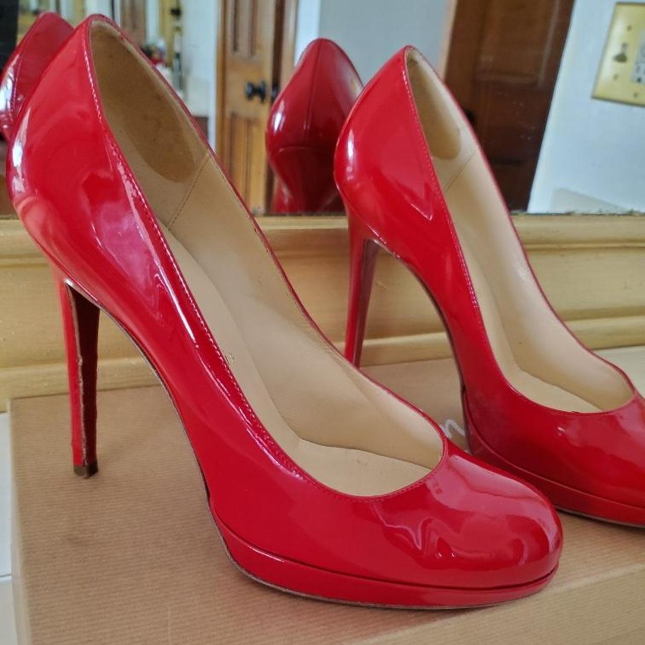louboutin red heels