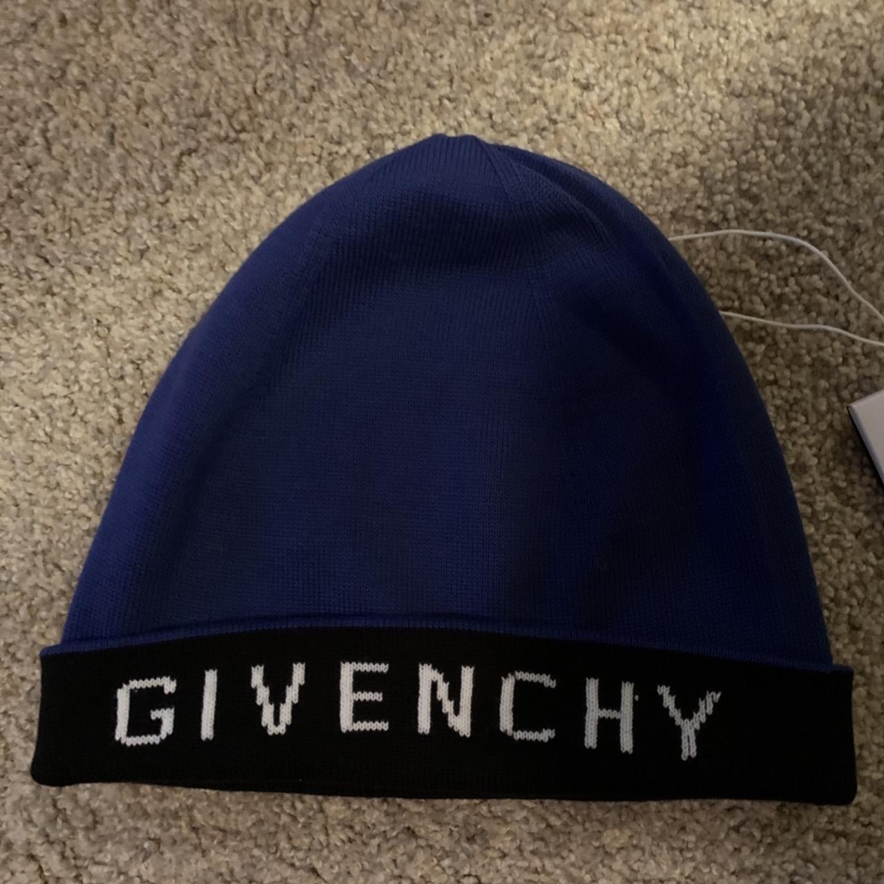 Givenchy offers blue and black cashmere beanie