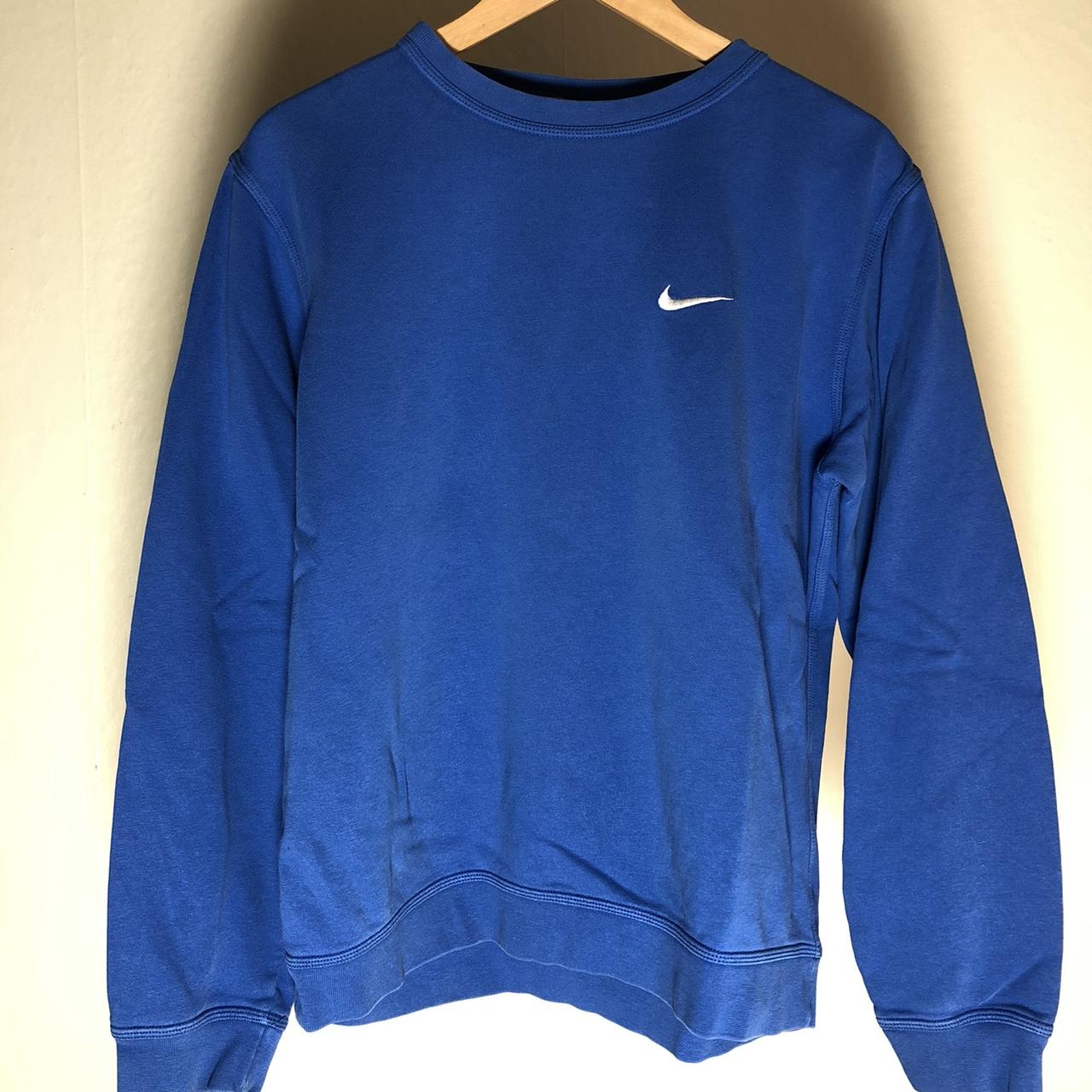 royal blue nike crewneck