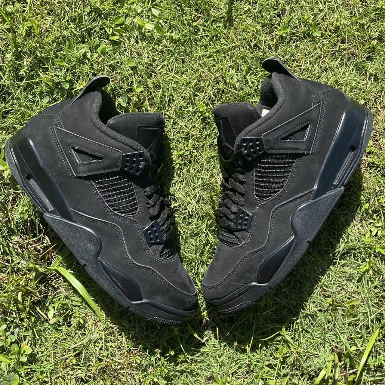 Jordan 4 black cats Size 9.5 Used but in very good - Depop