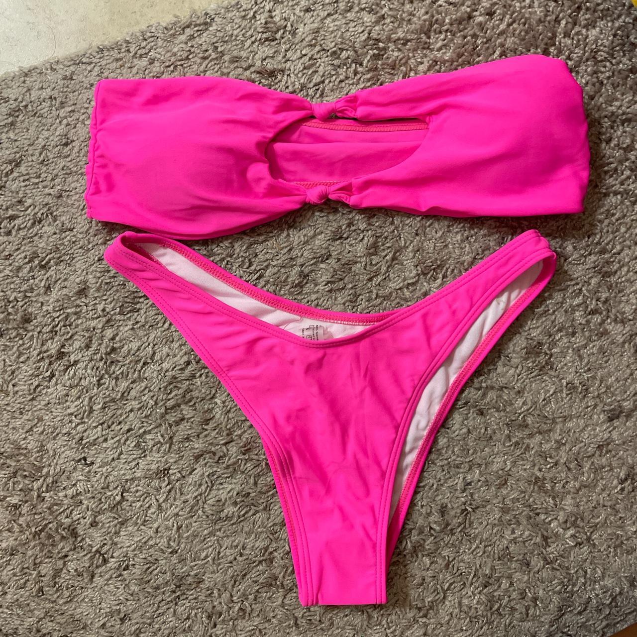 Shein hot pink bikini, size medium, removable... - Depop