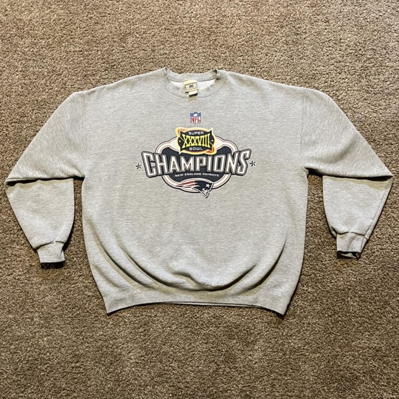 New England Patriots Super Bowl Champions 2004 Sweatshirt 