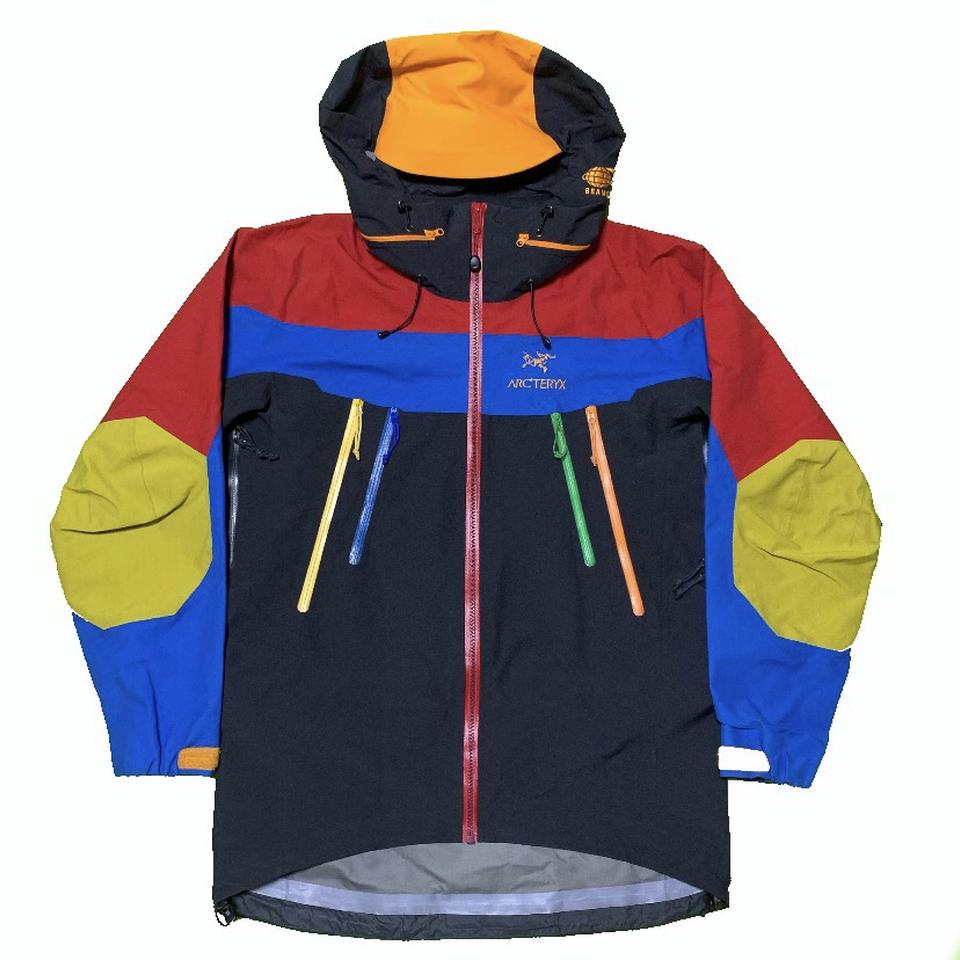 Arcteryx × beams Theta SV 35th anniversary goretex - Depop