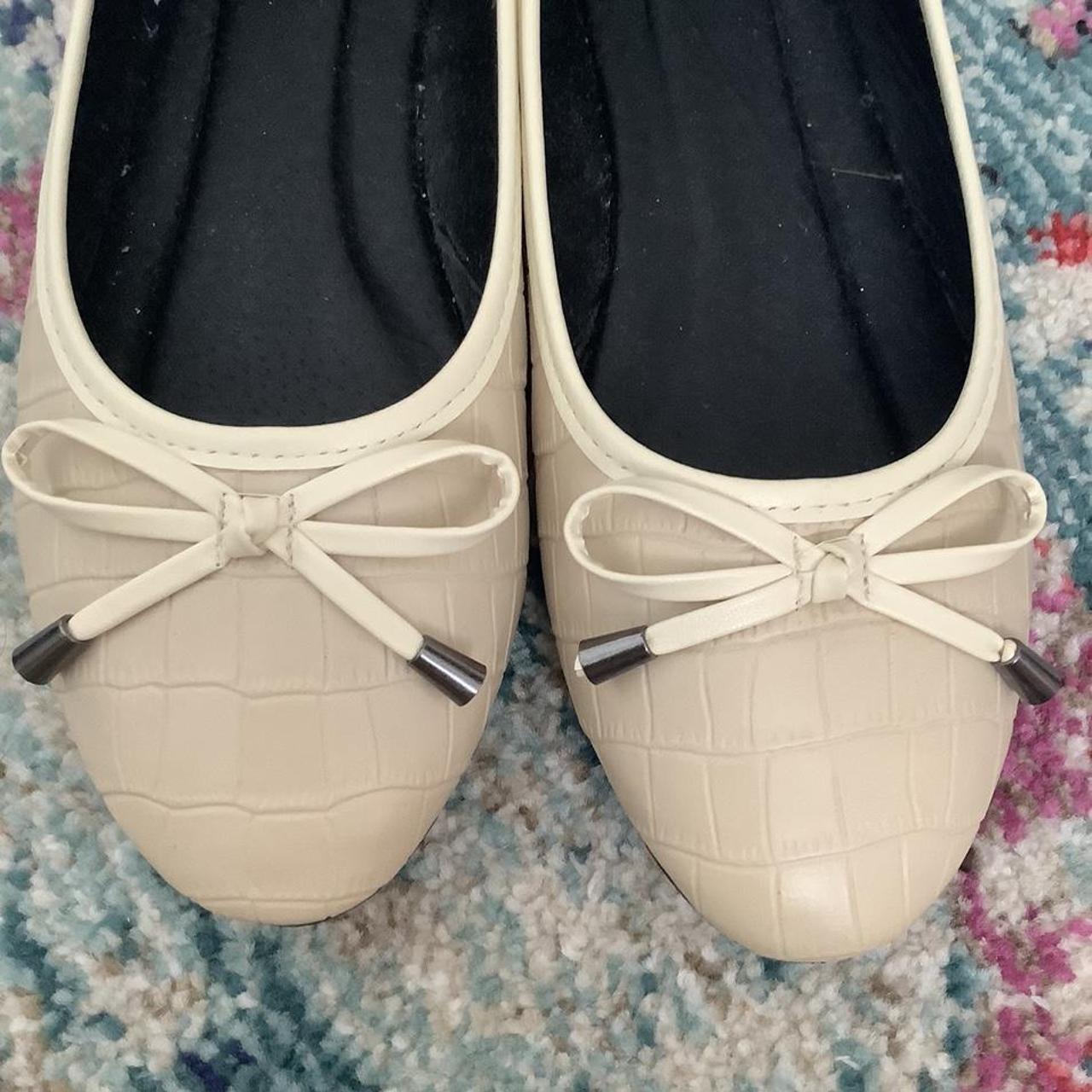 ASOS Women's Cream Ballet-shoes | Depop