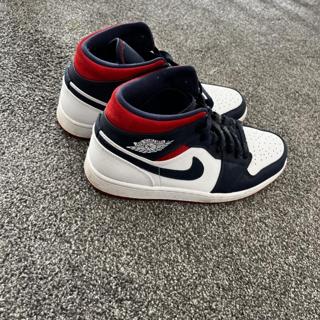 jordan 1 gym red red laces