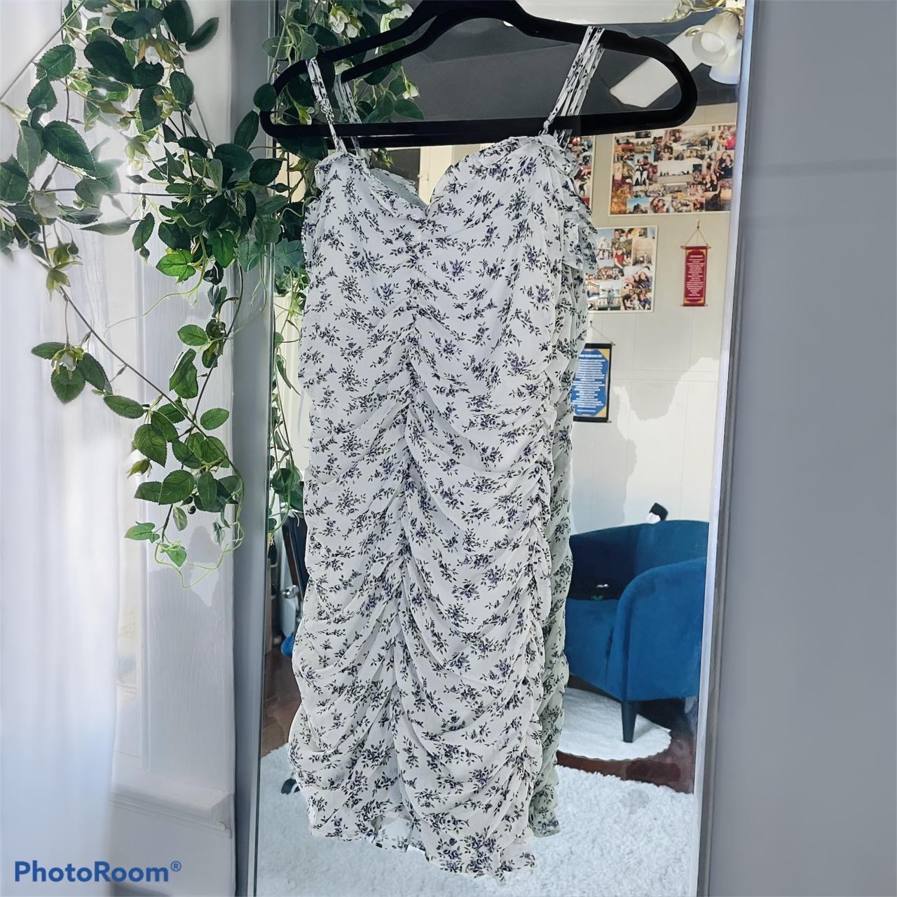 Beautiful floral dress from Isabelle’s So... Depop