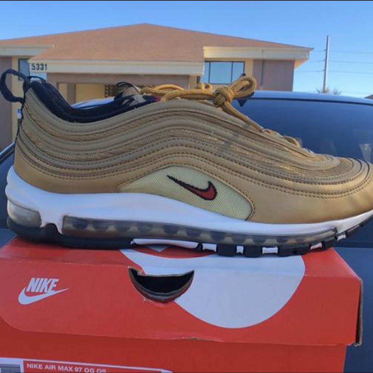 mens gold nike trainers