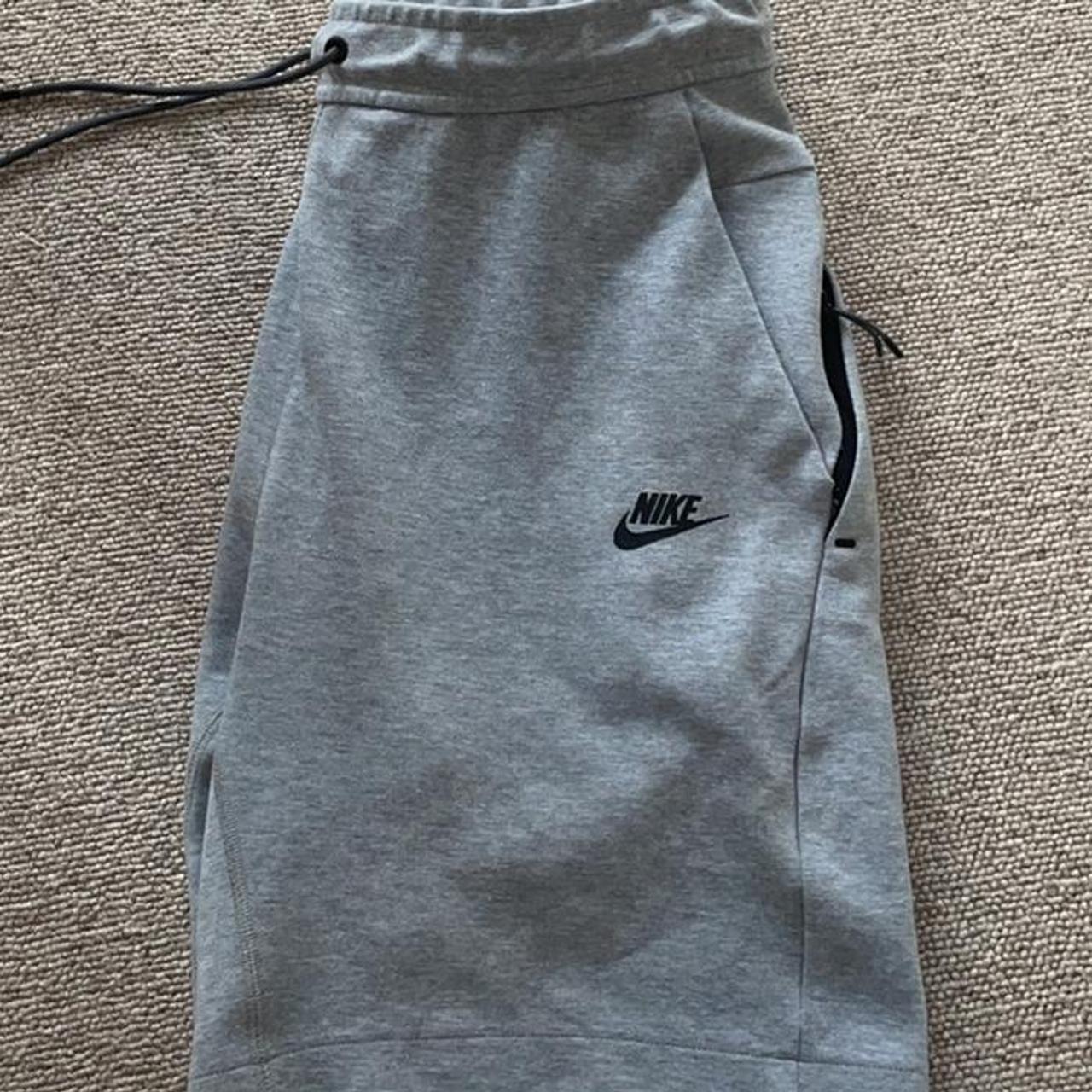 old season grey tech fleece