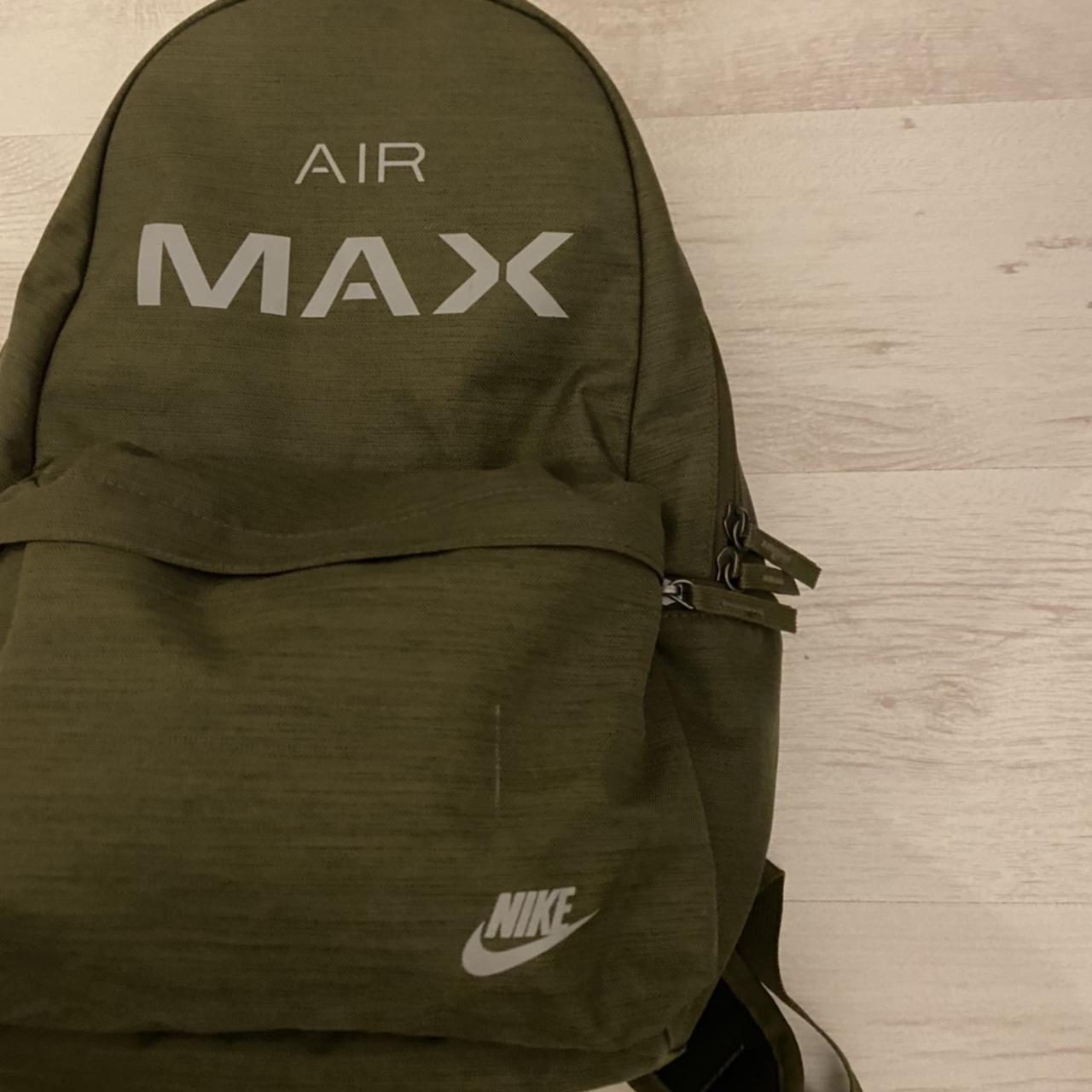 Nike air max hotsell backpack khaki