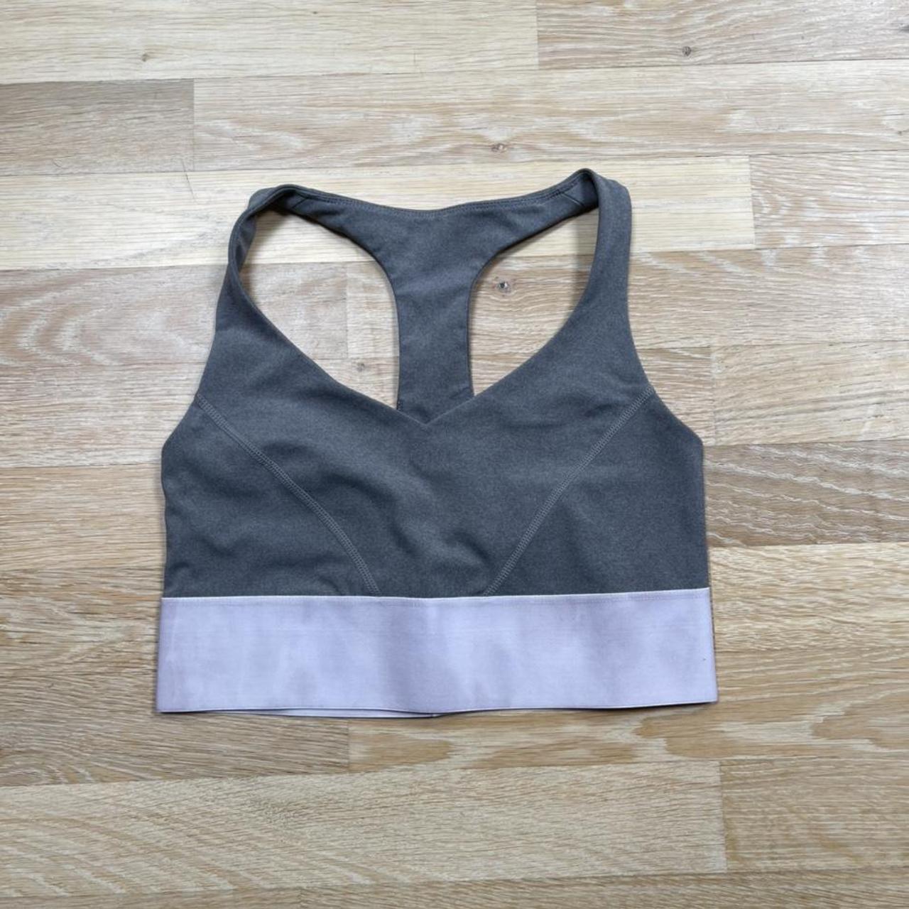 Good American active essential icon bra. As seen on - Depop