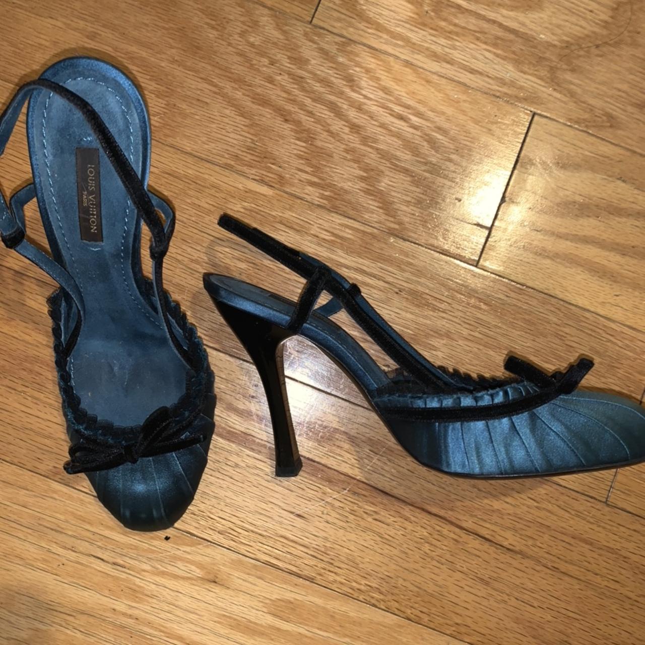 Louis vuitton black online strappy heels