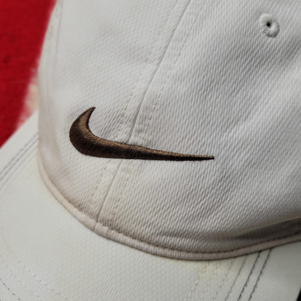 nike cap free delivery