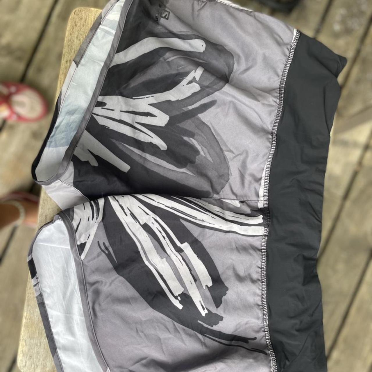 Salomon Women's Shorts | Depop