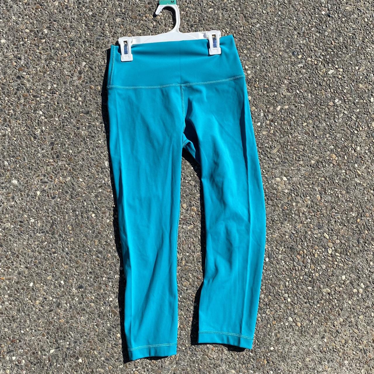 LULULEMON Wunder Under Pant Sz 6 Full-On Luxtreme - Depop