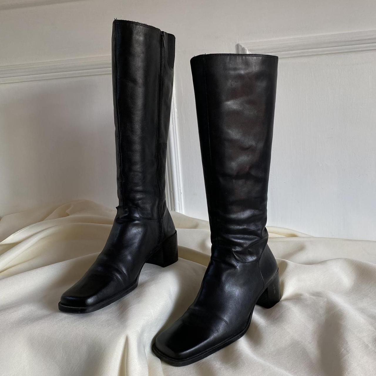 bandolino patent leather boots