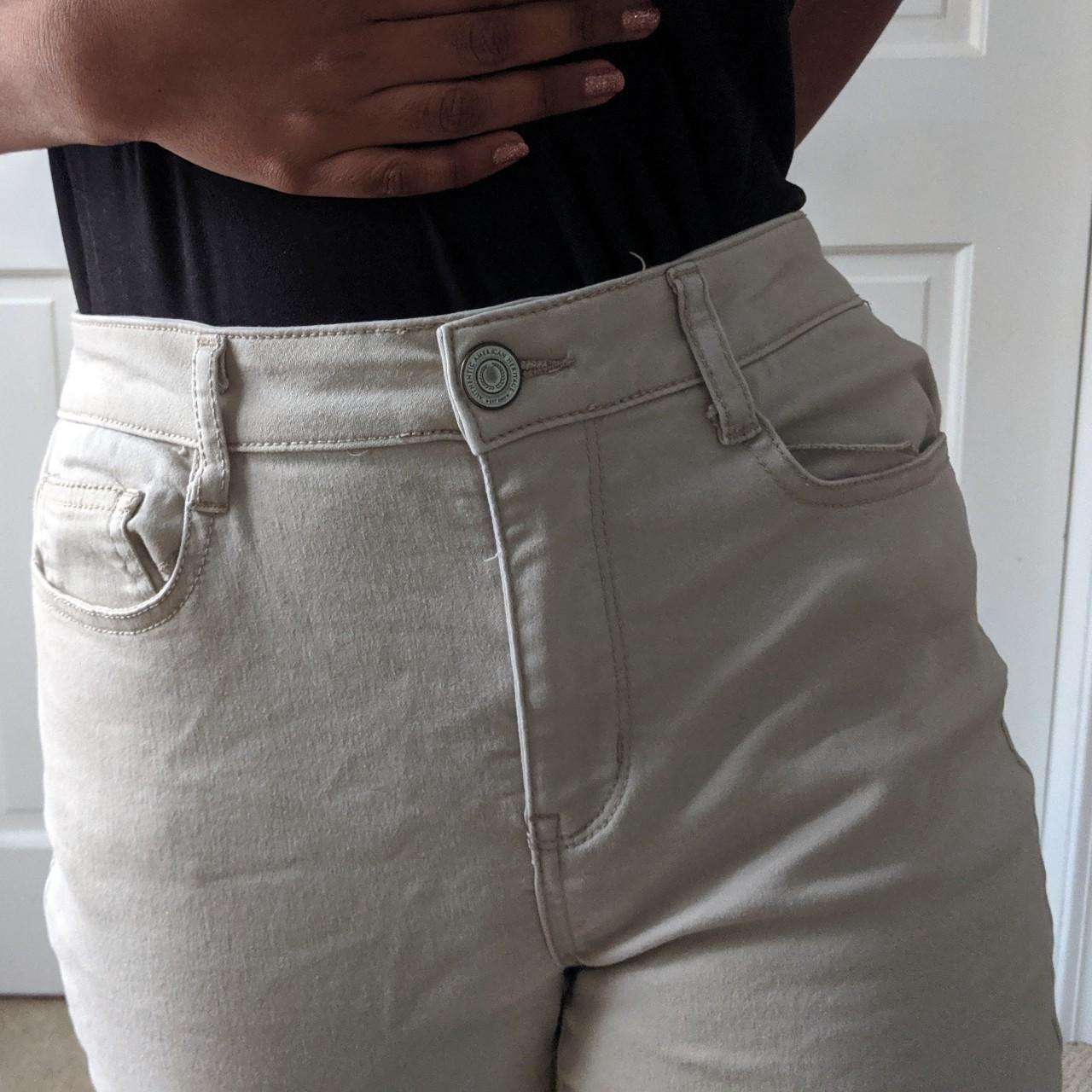 Kohls Sonoma Brand soft, flexible, stretchy khakis!... Depop
