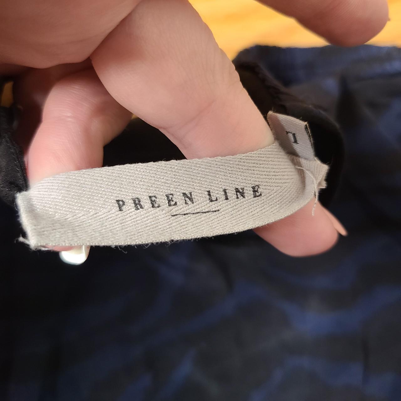 Product Image 4 - Preen Line Peplum Blouse
Size Large
Blue
