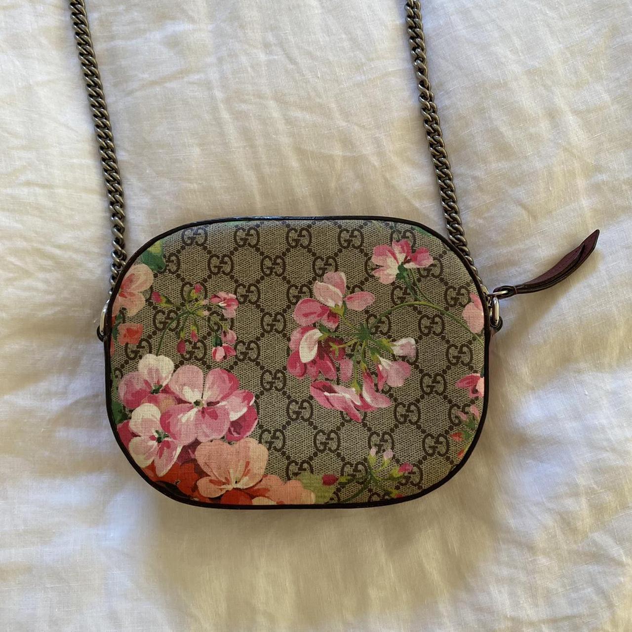 Gucci GG Supreme blooms pouch in pink. In excellent - Depop