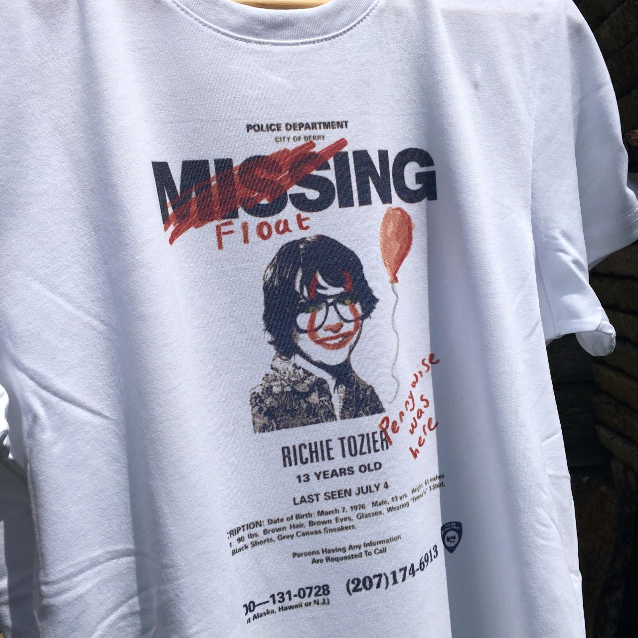 Pennywise Richie Missing Poster T-Short from IT by... - Depop
