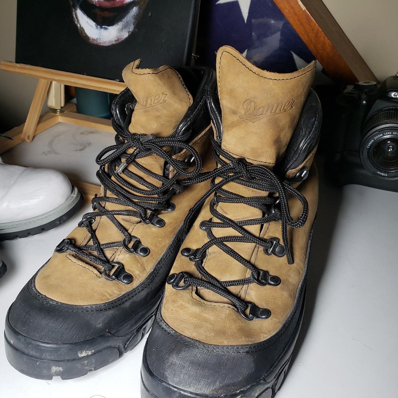 Danner Vibram waterproof boots Size 10 men's... - Depop