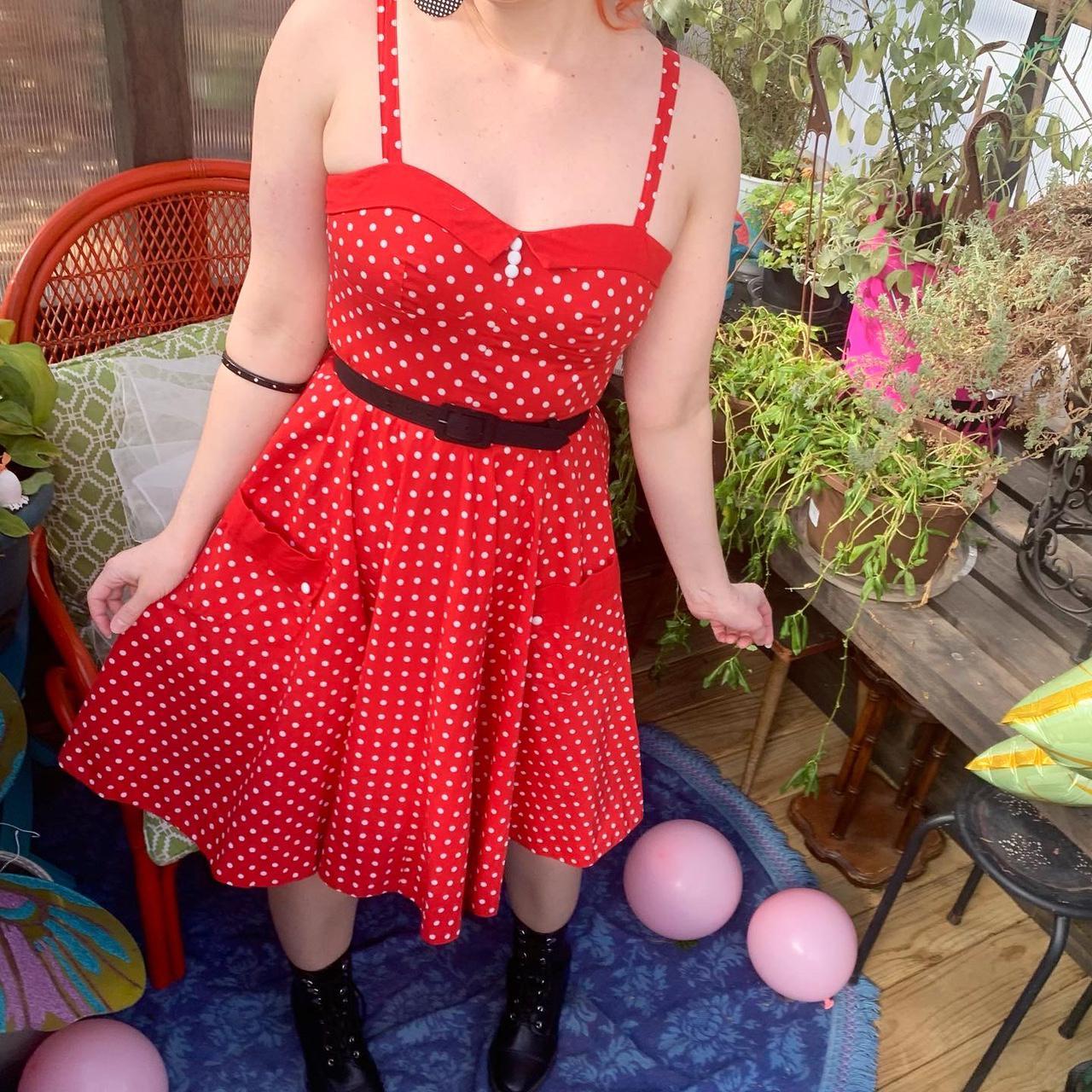 H&m red polka dot dress hotsell