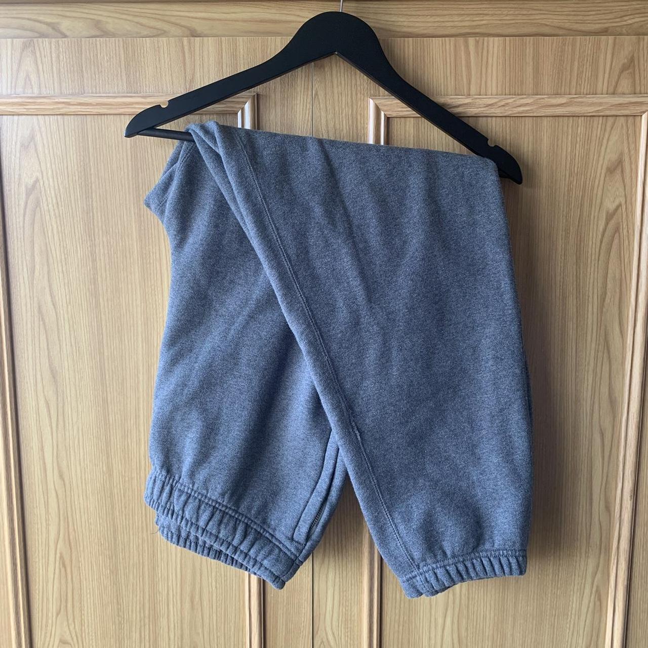 NIKE NRG PREMIUM ESSENTIALS JOGGERS grey/... Depop