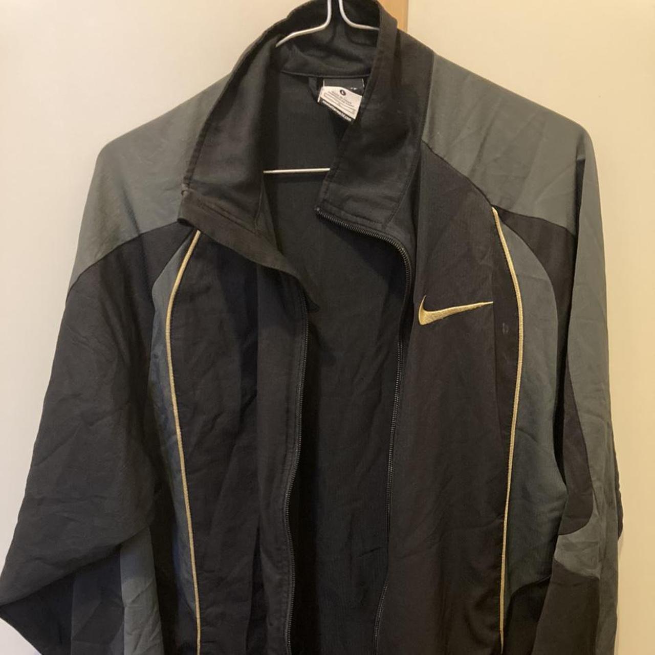 Nike Men's Jacket Depop