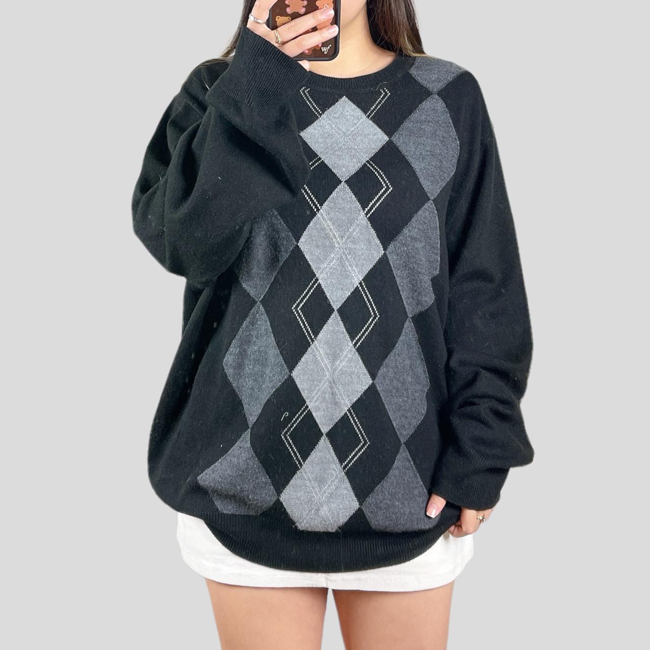 Product Image 2 - preppy argyle oversized sweater

Brand: dockers
Size