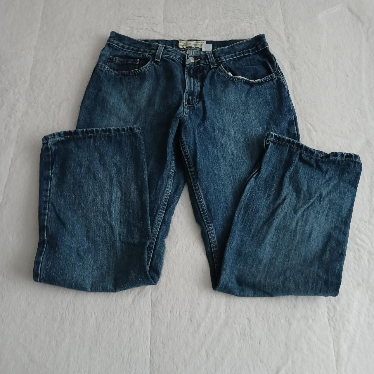 Old Navy y2k bootcut jeans. Baggier fit throughout... - Depop