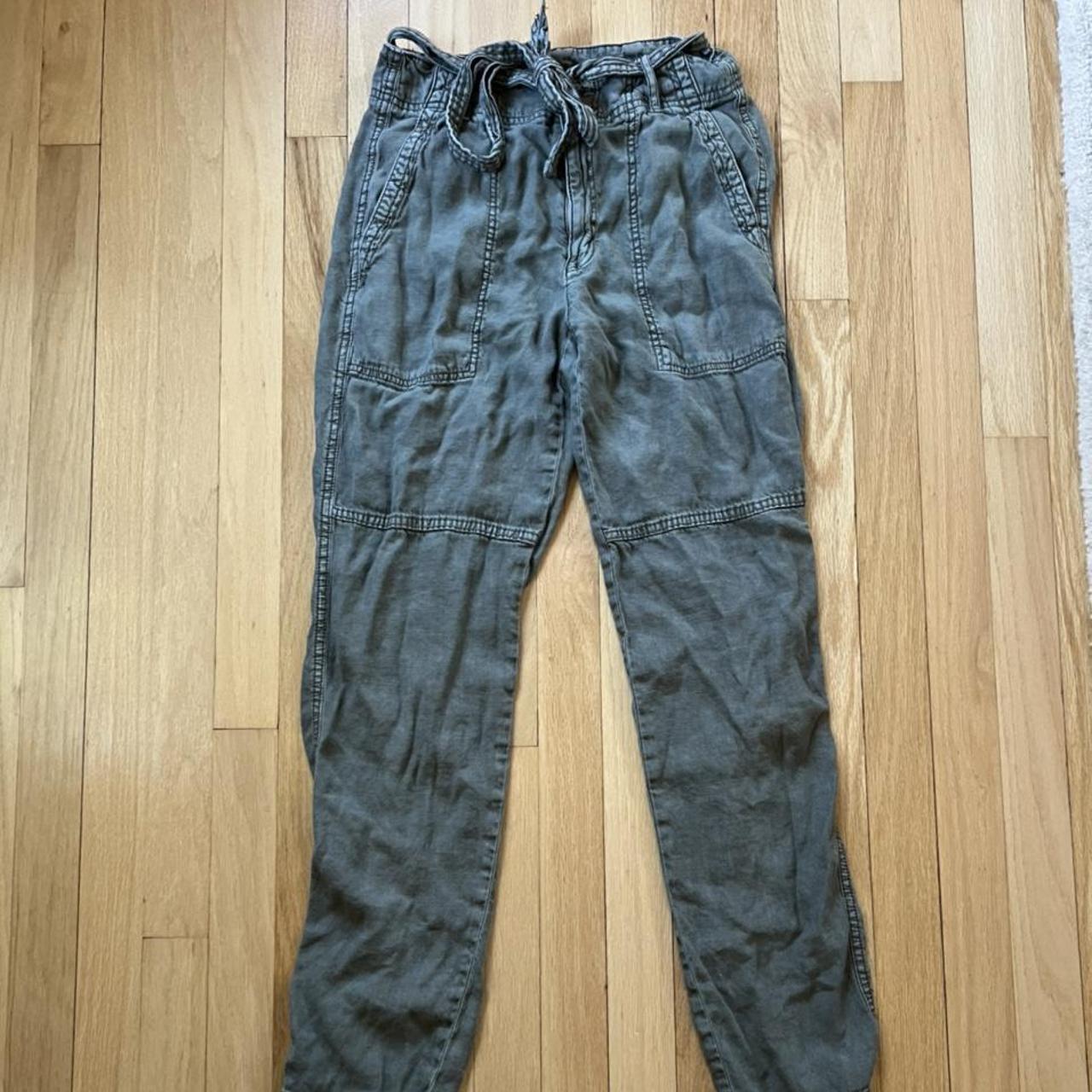 American Eagle Outfitters Women's Green and Khaki Trousers Depop