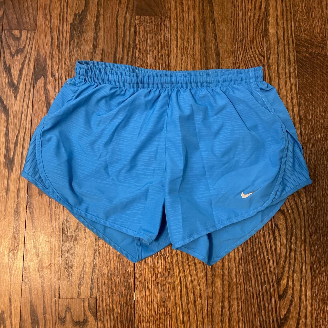 nike shorts women blue