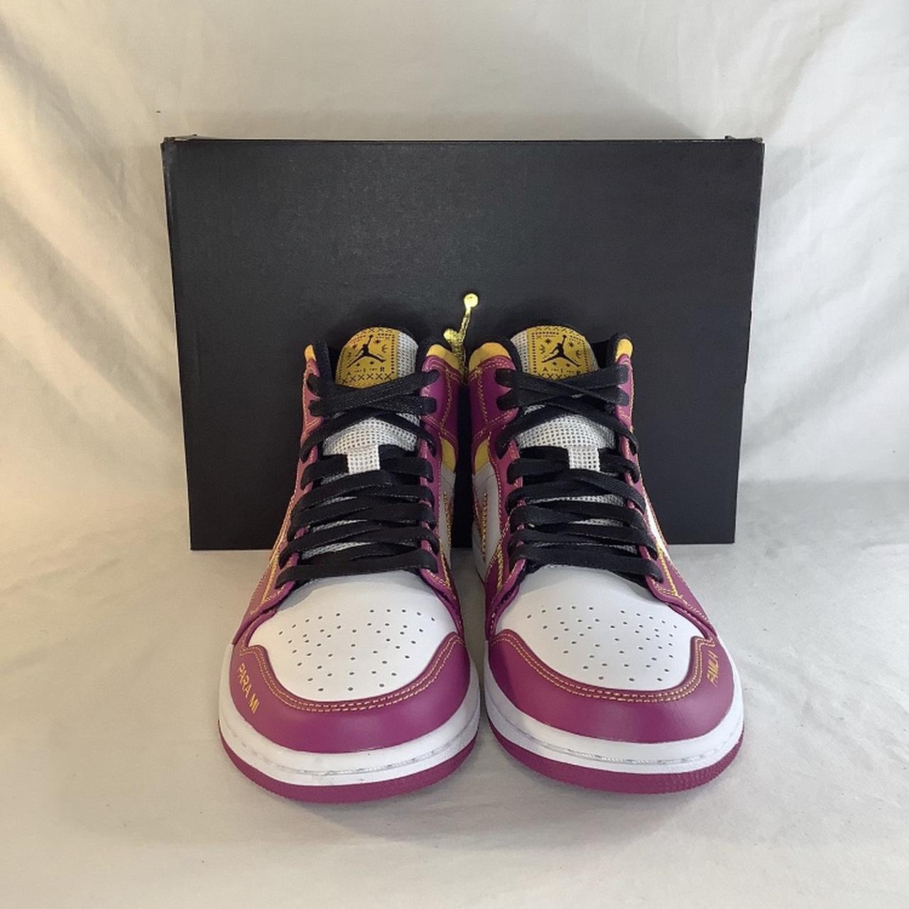 IG 848fashion Air Jordan 1 Mid Dia de Depop