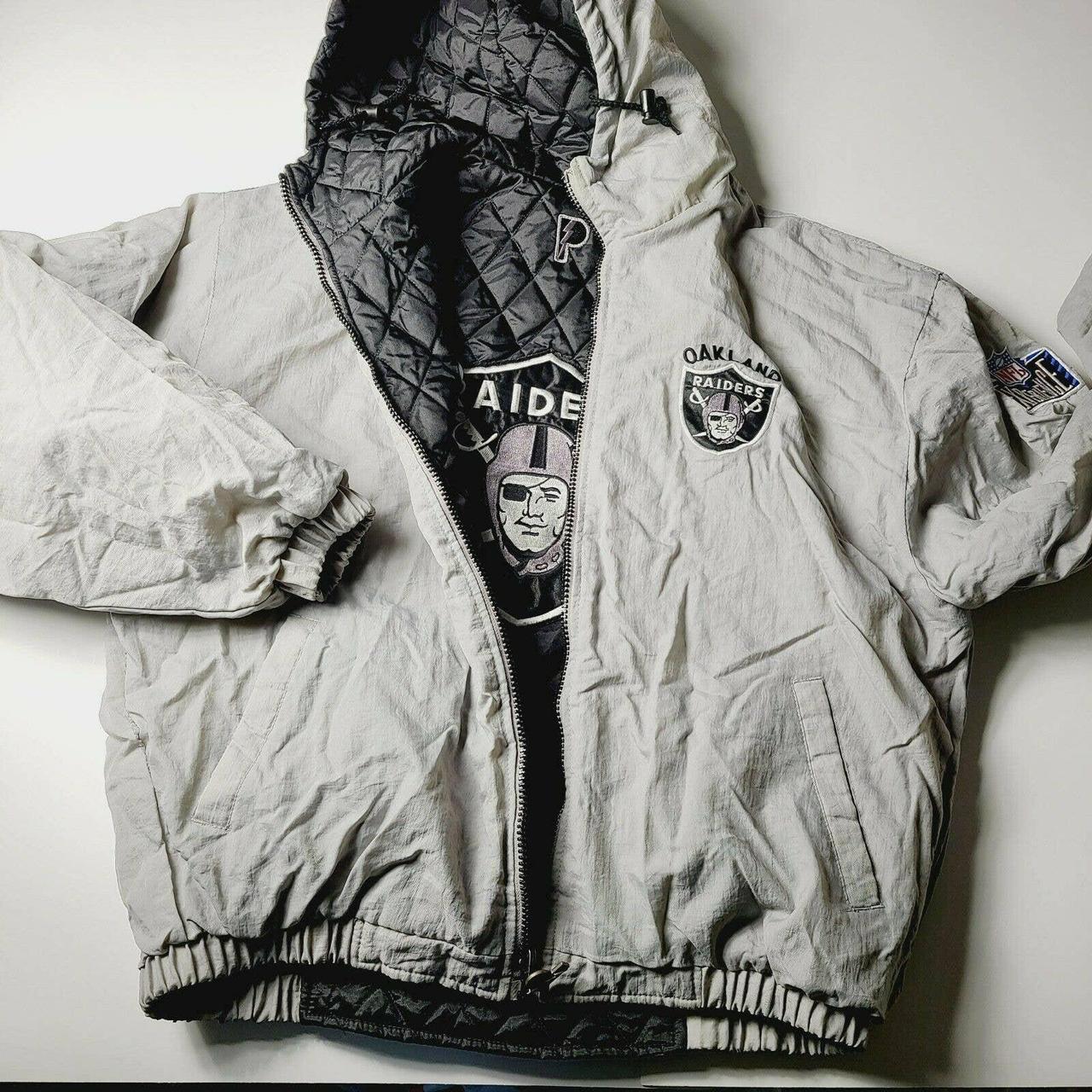 Vintage Pro Player Men's Oakland Raiders Reversible - Depop