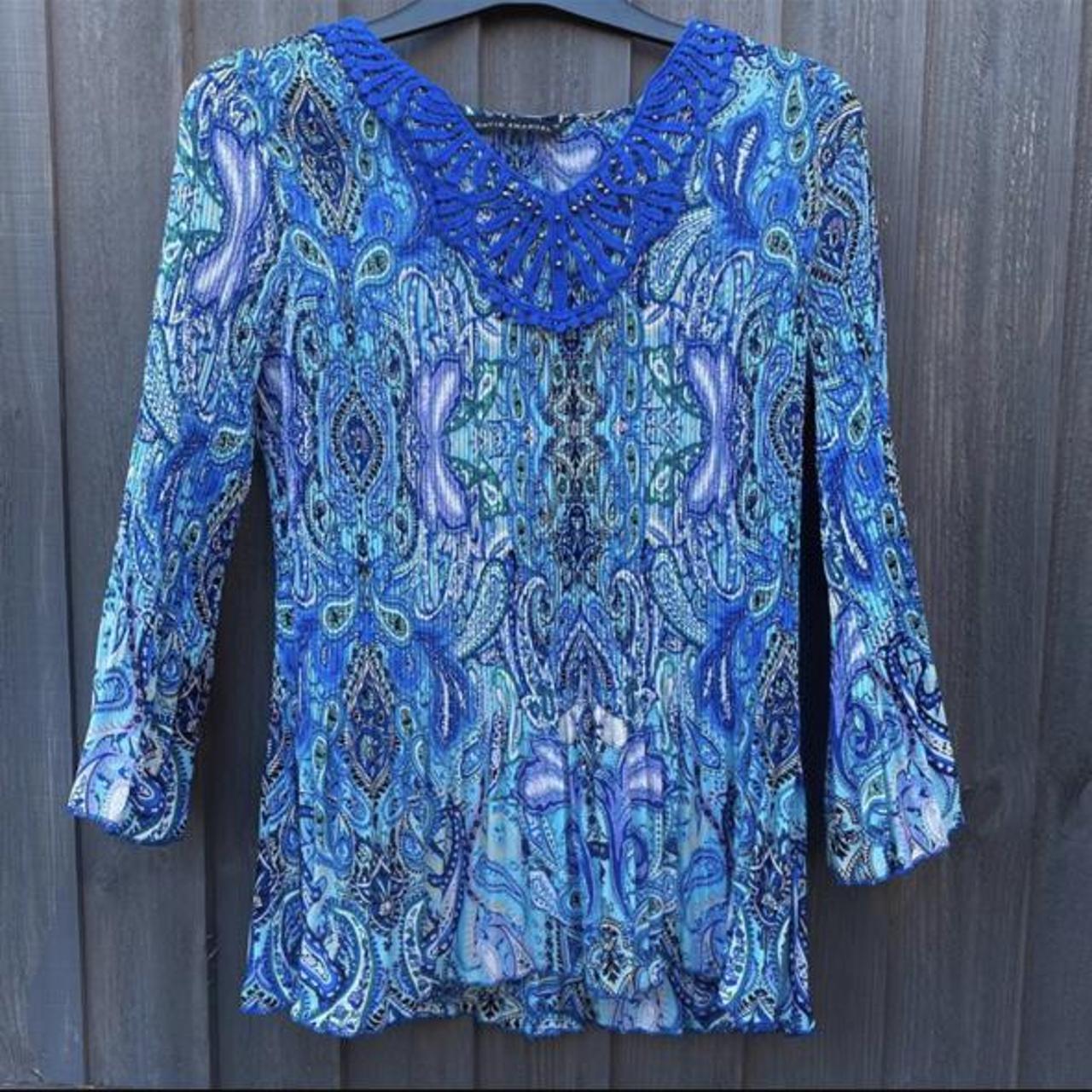 Vintage David Emanuel bright blue and green abstract... - Depop