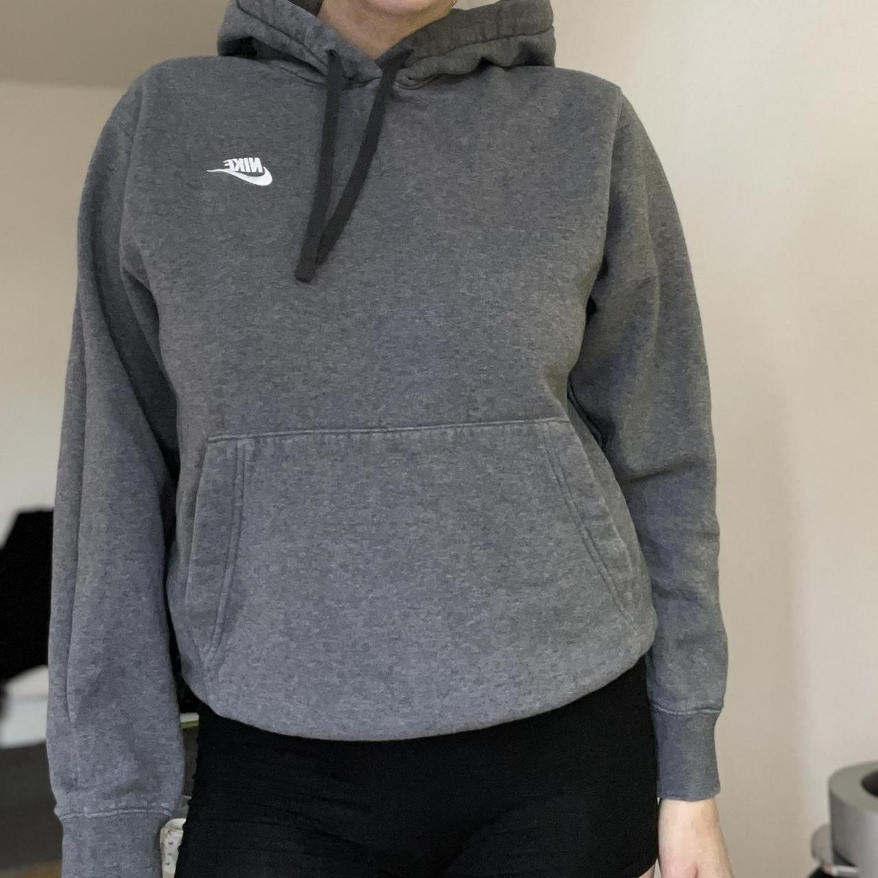 nike hoodie size 8