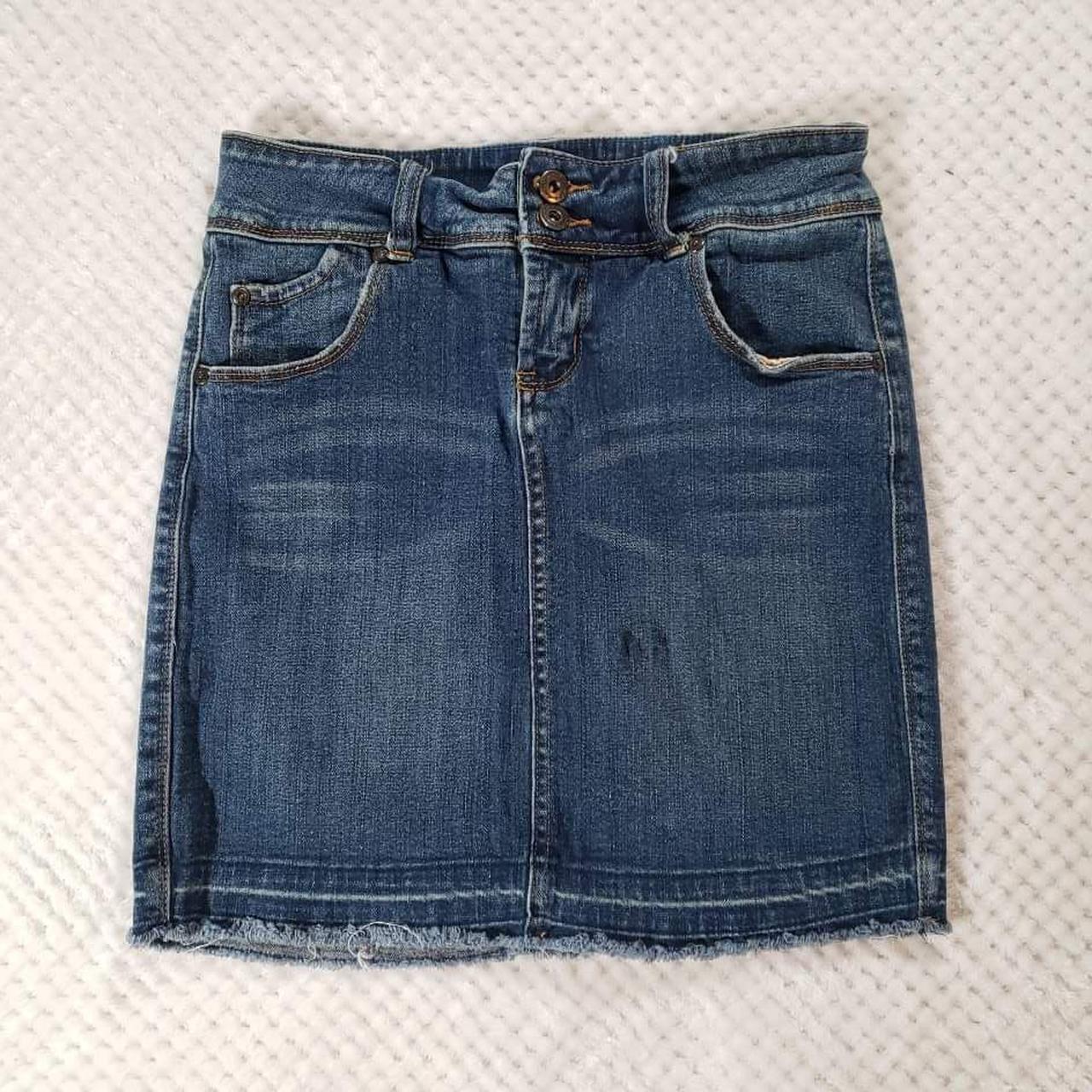 This dark denim pencil skirt has some stretch to it.... - Depop