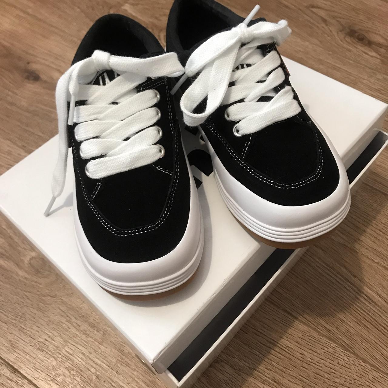 Brand new Authentic Unif Phoebes shoes, I buy the...