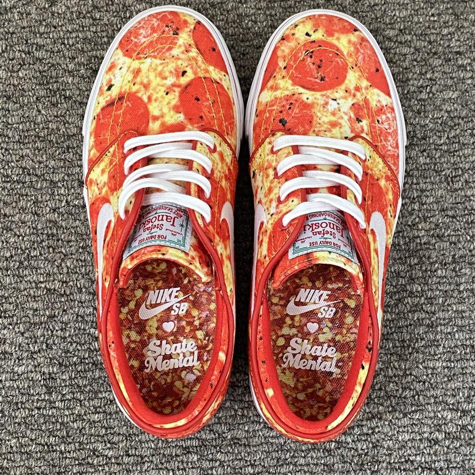 Nike sb janoski on sale pizza