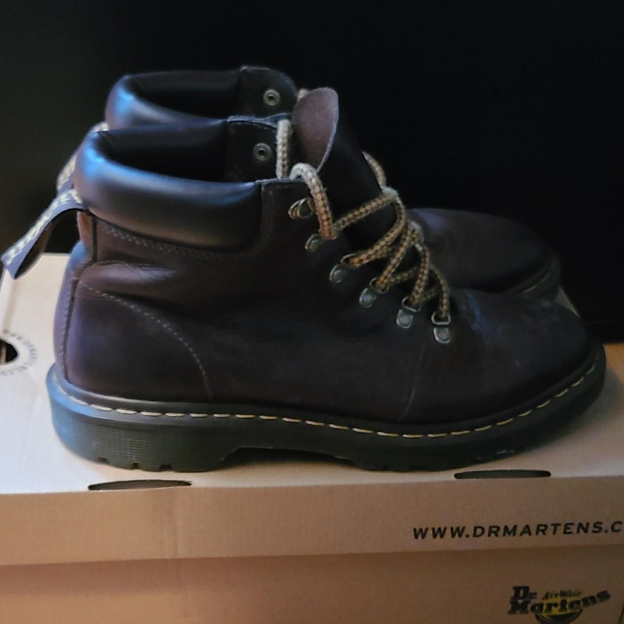 Doc cheap martens plaza