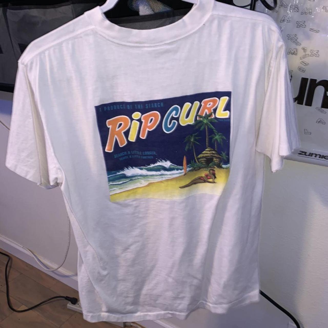 Rip Curl Men's White and Blue T-shirt | Depop